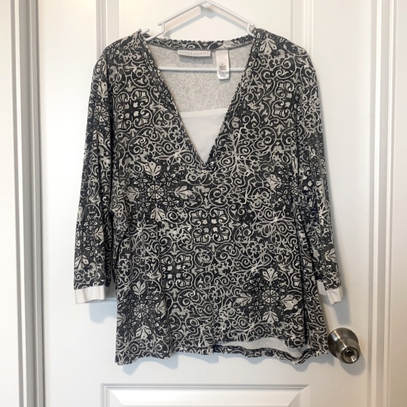 LAST CHANCE - First Issue a Liz Claiborne Company Grey Damask Cotton Top - Picture 1 of 4